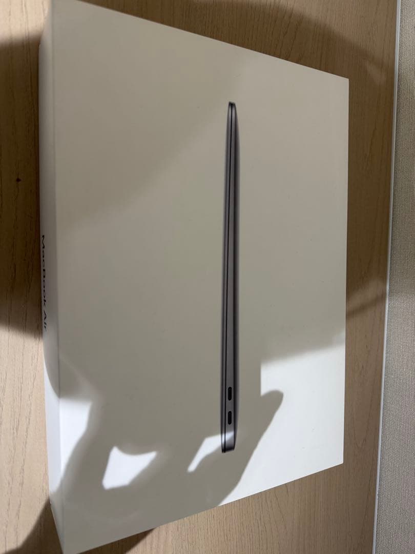 MacBook本体 MacBook Air 13.3inc A2337