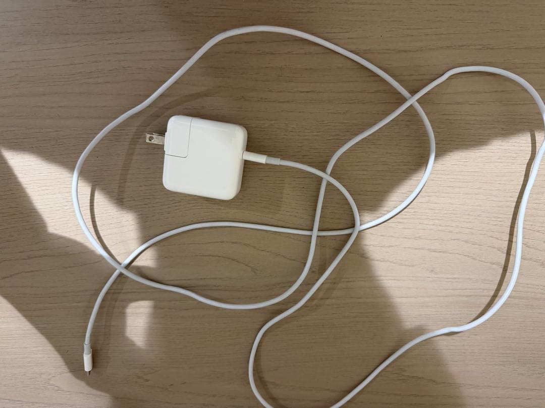 MacBook本体 MacBook Air 13.3inc A2337