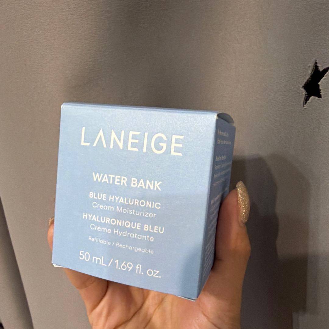 【chloe,VERSACE等ミニ香水付】LANEIGEスキンケアセット