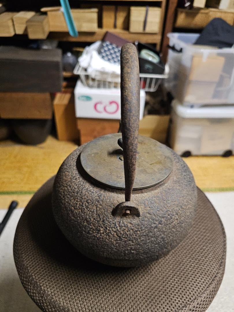 は*ば様 大振り 龍文堂 作家名花押あり 荒肌文様鉄瓶 状態良し 水漏れなし