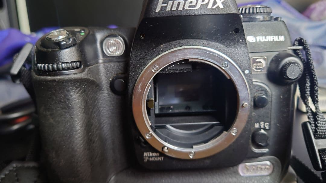 FUJIFILM 富士フイルム FinePix S3 PRO ニコンFマウント