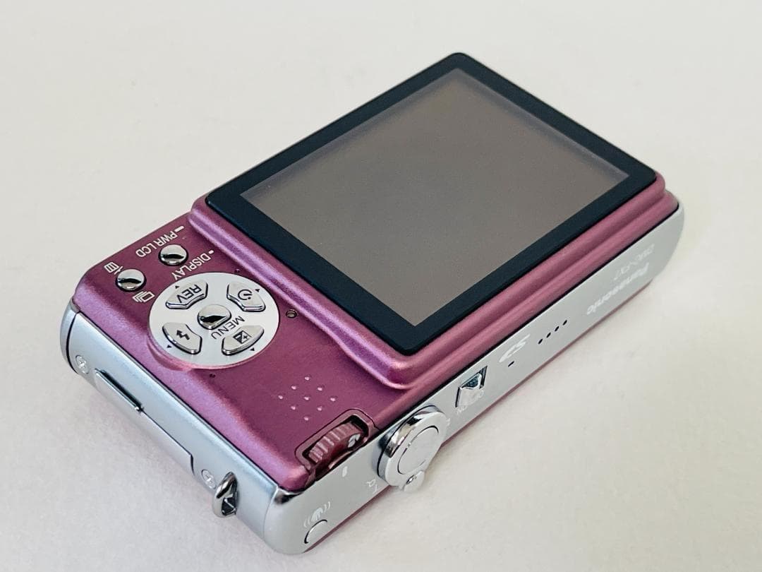 Panasonic LUMIX ／FX07／FX08 コンデジカメラ　2台セット