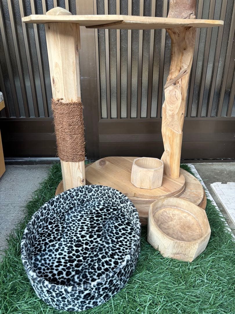 天然木製　オリジナルハンドメイド　猫観櫓　匠　キャットタワー