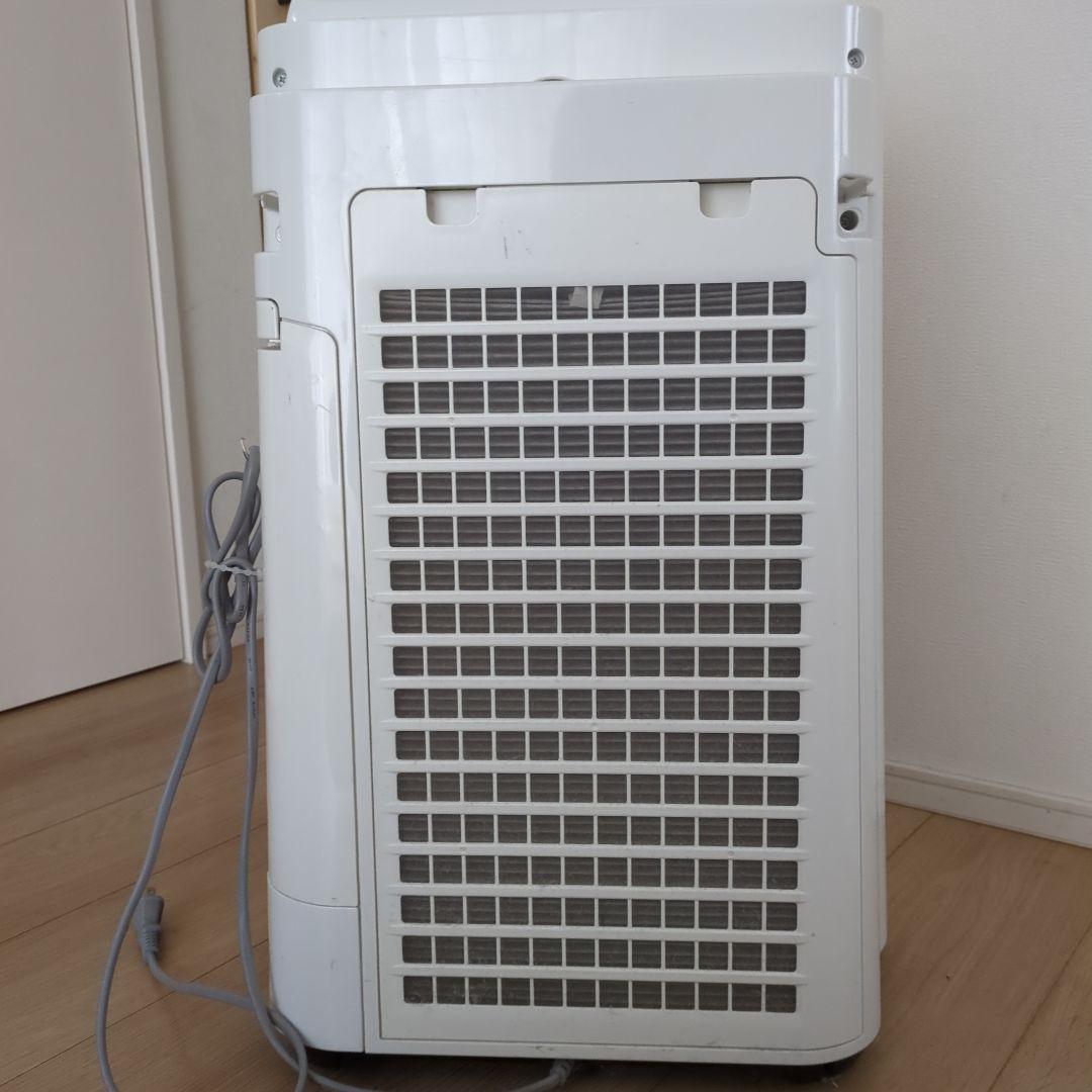 SHARP 空気清浄機 タワー型 ホワイト　KC-G40-W