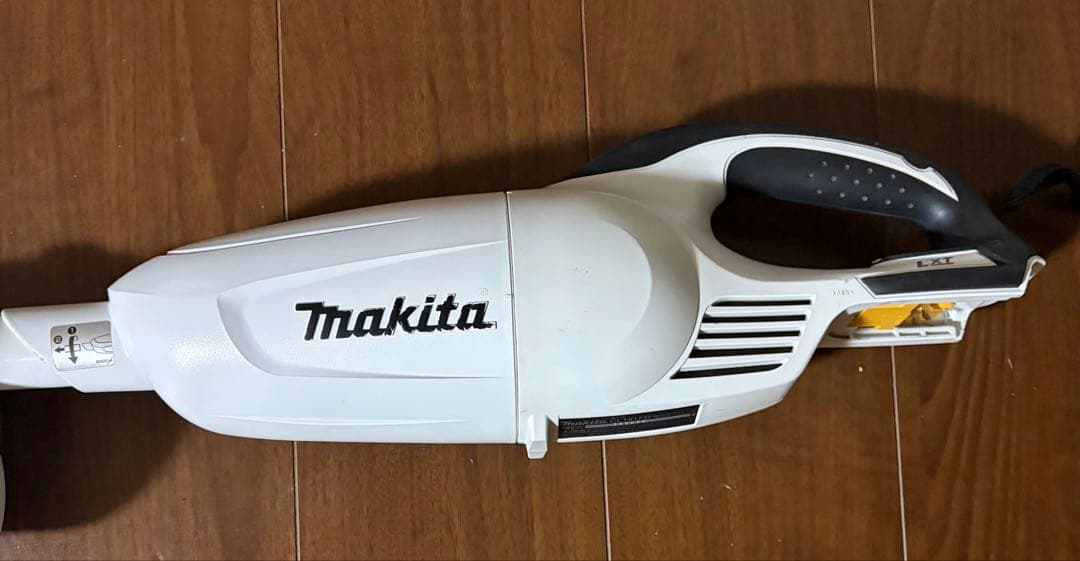マキタ(Makita) 充電式クリーナ　CL181FD