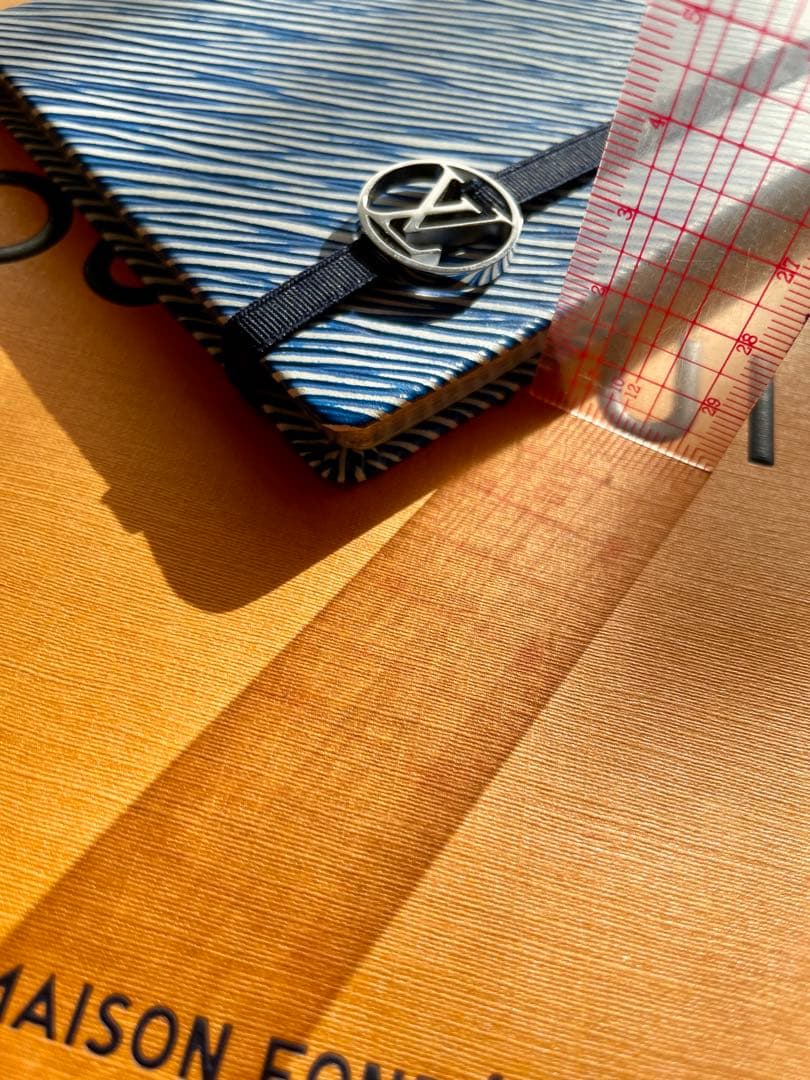 【最安値】Louis Vuitton ノート エピ PMサイズ