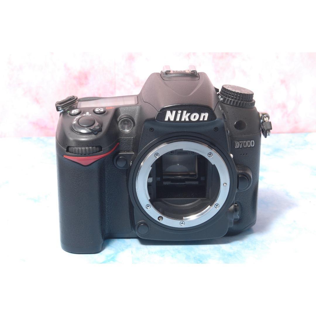 ニコン D7000☆一眼レフカメラ☆超望遠付Wレンズ☆バッグ付☆デビュー向け